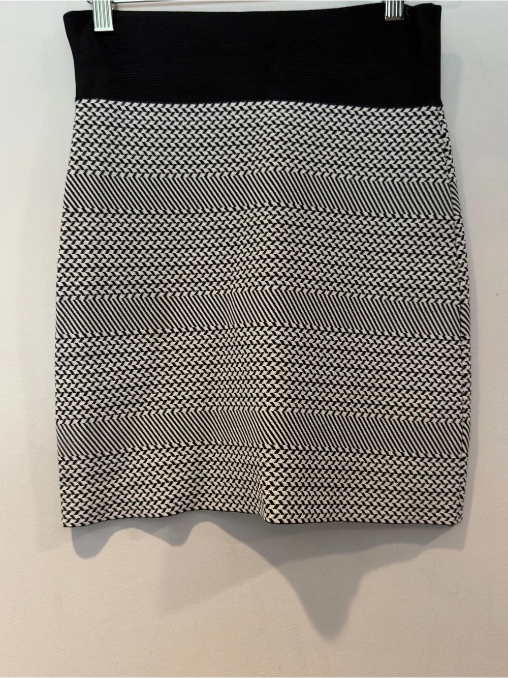BCBG MaxAzria Women's High-Waist Black & Gray Knit Pencil Skirt